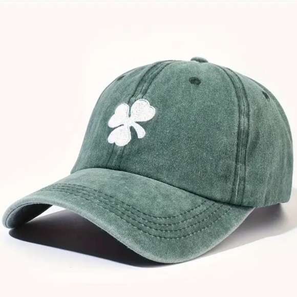 NWT Lucky Clover Embroidery Distressed St. Patrick's Day Unisex Baseball Cap Hat - Picture 1 of 7